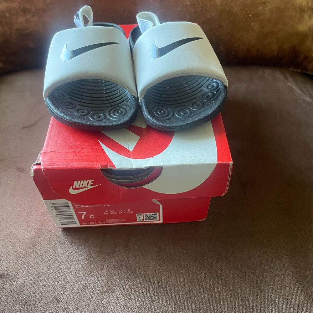 Nike Kids Slide Sandals - White and Black